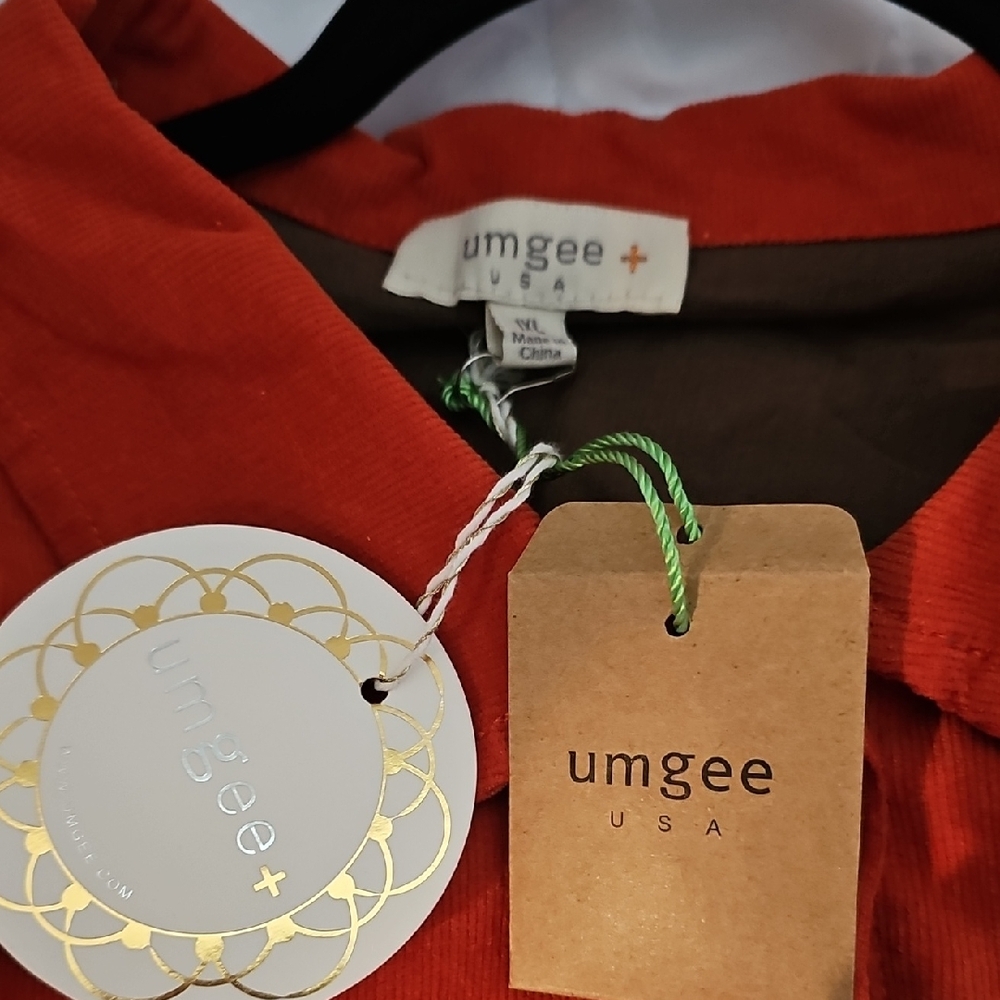 Colorblock Button-Up Jacket - Picture 2 of 3